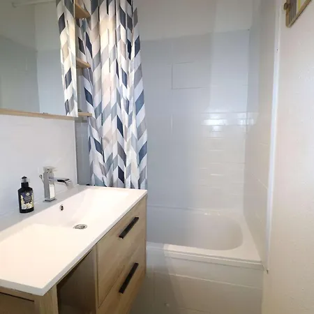 Apartament Spacieux 3 Pieces Climatise Avec Terrasse Et Garage - Fr-1-307-281 Le Grau-du-Roi