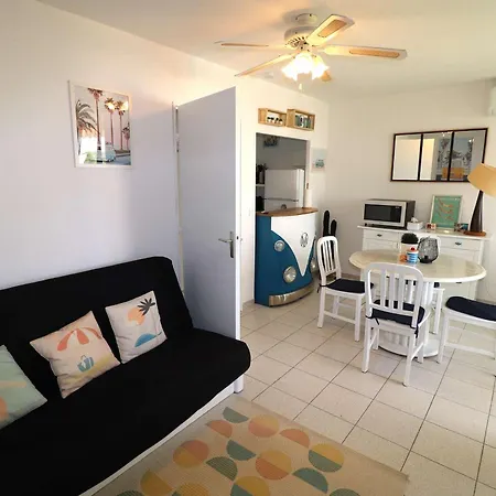 Spacieux 3 Pieces Climatise Avec Terrasse Et Garage - Fr-1-307-281 Apartament